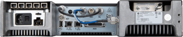 MOTOTRBO Repetidora SLR8000